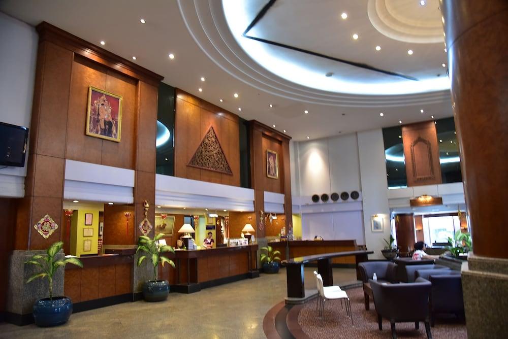 Bp Grand Tower Hotel Hat Yai Buitenkant foto