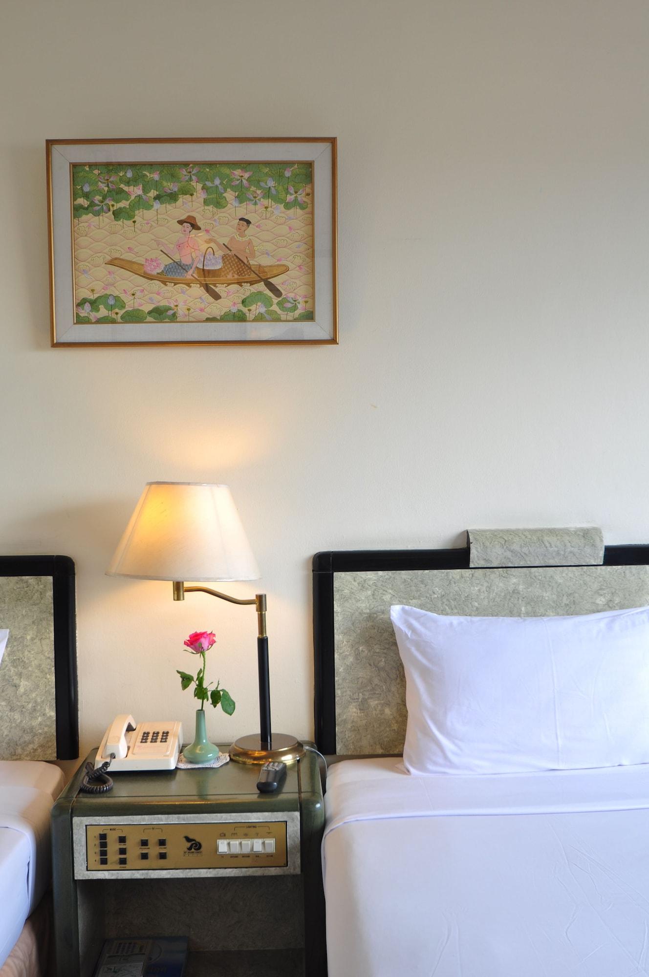Bp Grand Tower Hotel Hat Yai Buitenkant foto